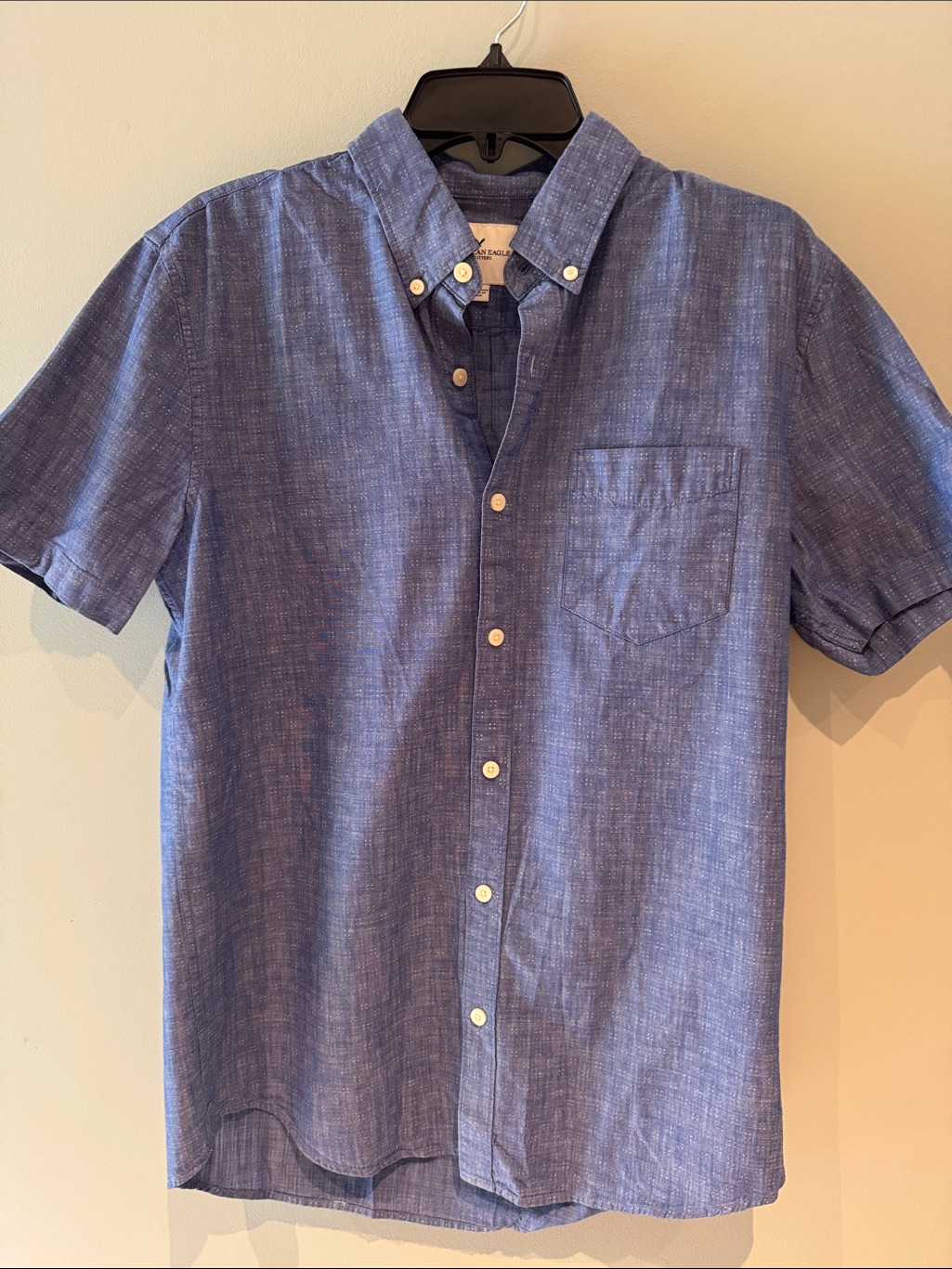 American Eagle Outfitters Short-Sleeve Button-Down Shirt In Chambray Blue